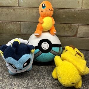 Pokemon Plush Toy Collection - Featuring Vaporeon Pikachu Charmander and more